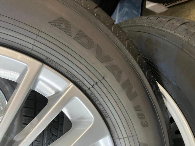 Toyota
Alphard / Vellfire
(40 series)
Original wheel
+
YOKOHAMA
ADVAN
V03