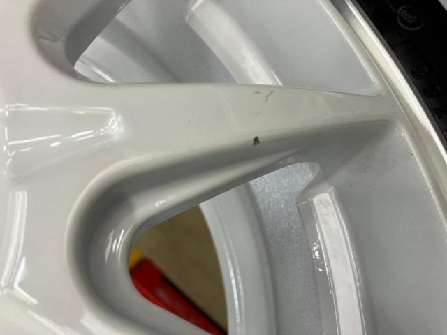New tires included
Lehrmeister
LM
SPORT
RS-10
+
YOKOHAMA
ICE
GUARD
iG52C