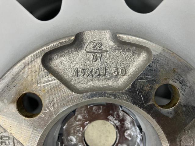 New tires included
Lehrmeister
LM
SPORT
RS-10
+
YOKOHAMA
ICE
GUARD
iG52C