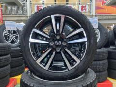 ホンダ フィットRS/GR系 純正ホイール+DUNLOP WINTER MAXX WM02