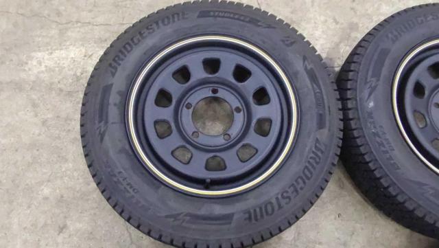 DAYTONA
[YellowLine]
+
BRIDGESTONE
BLIZZAK
DM-V3