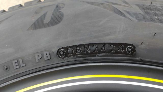 DAYTONA
[YellowLine]
+
BRIDGESTONE
BLIZZAK
DM-V3