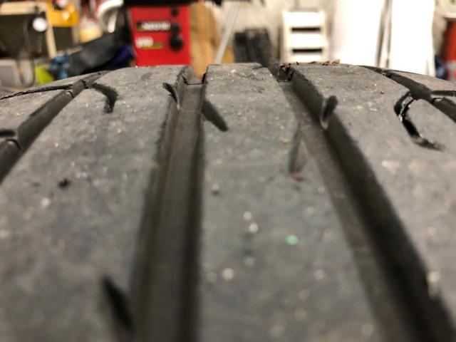 Lehrmeister PREMIX ORNELLAIA 3×5+DUNLOP DIREZZA DZ102