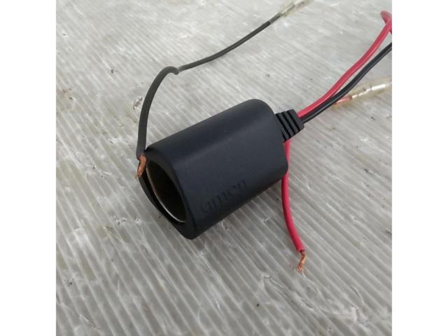 Amon
Additional cigarette lighter socket
