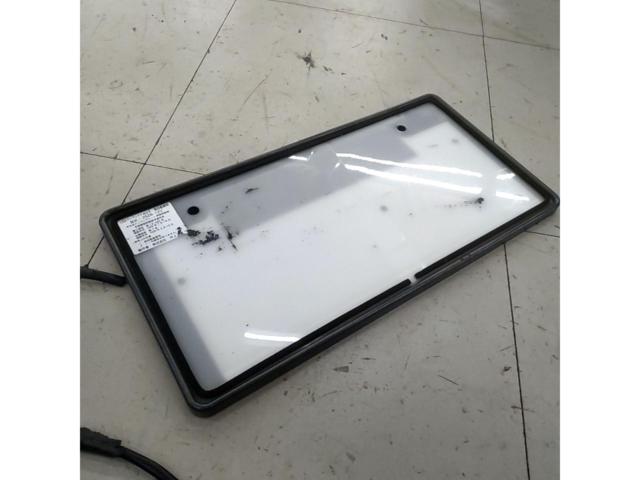 Inouekogyo
LED Perfect ECOⅡ
Illuminated license plate light fixture for light vehicles, 1 orange