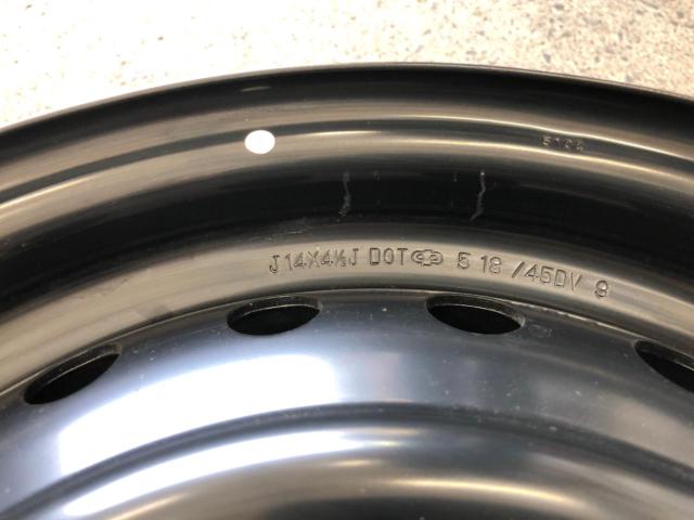 Daihatsu
Canvas genuine steel wheel