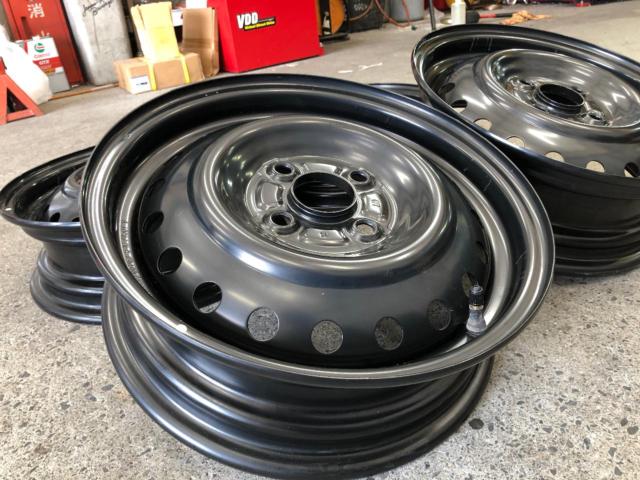 Daihatsu
Canvas genuine steel wheel