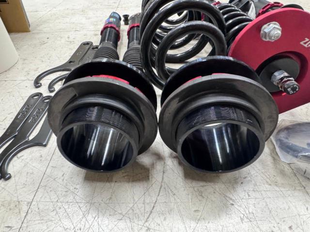 BLITZ
DAMPER
ZZ-R
[30 series
Alphard / Vellfire]