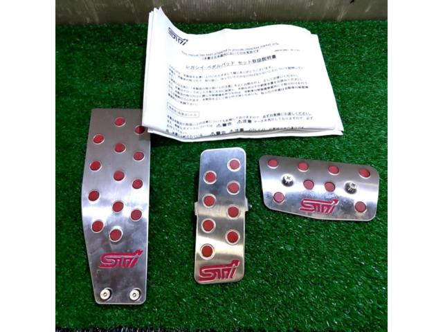 STI
Pedal pad set for Legacy/BP
BL system
AT car]