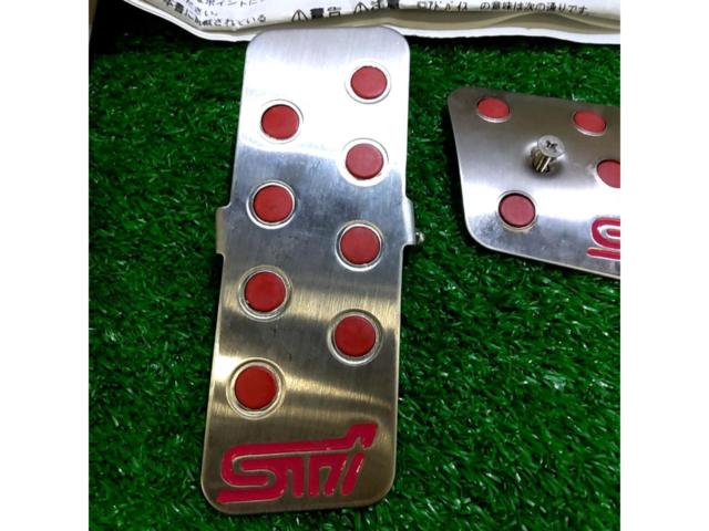 STI
Pedal pad set for Legacy/BP
BL system
AT car]