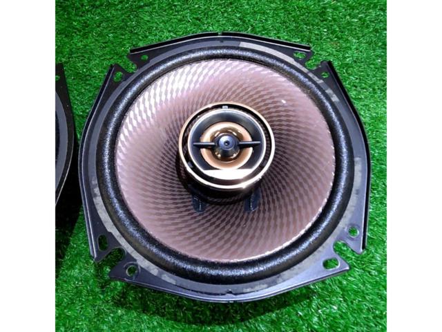 KENWOOD
KFC-RS174
Custom-fit Speaker