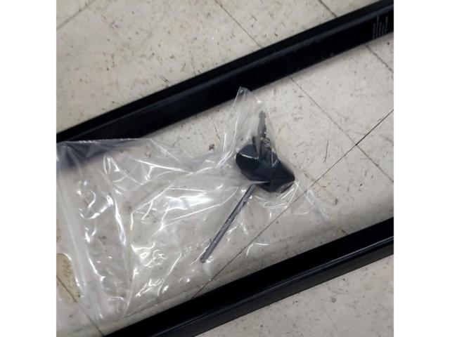 【ヤリスクロス(ダイレクトルーフレール付き R2/8-)】THULE 専用ベースキャリアセット