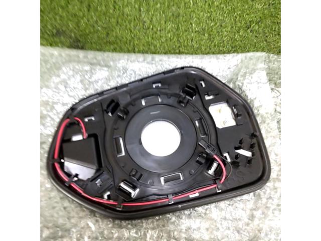 トヨタ純正 ドアミラーレンズ  NHP10 アクア