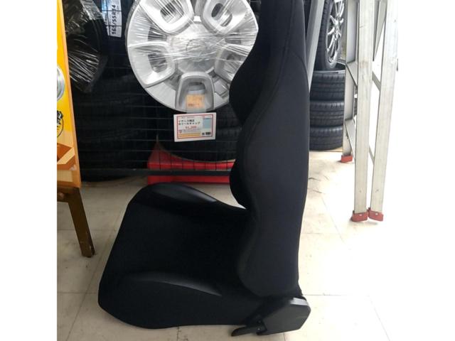 Colin project
Semi bucket seat
black
Left side FB01-SBTO-BL