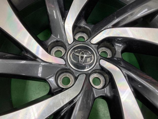 TOYOTA ハリアー/60系 2.0 ターボ プレミアム 4WD 後期純正ホイール