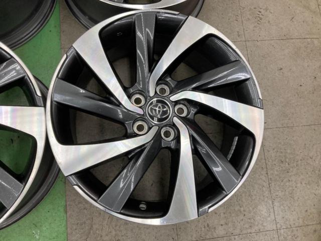 TOYOTA ハリアー/60系 2.0 ターボ プレミアム 4WD 後期純正ホイール