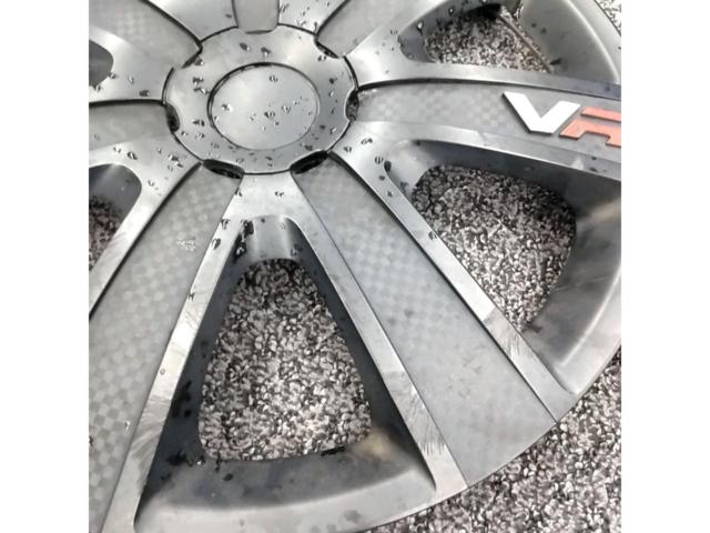 メーカー不明 15インチホイールキャップ 4枚セット