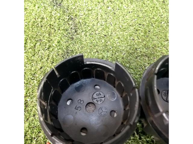 BRIDGESTONE  SPINTO 71 センターキャップ2個