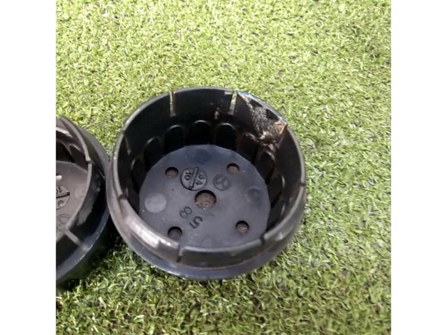 BRIDGESTONE  SPINTO 71 センターキャップ2個