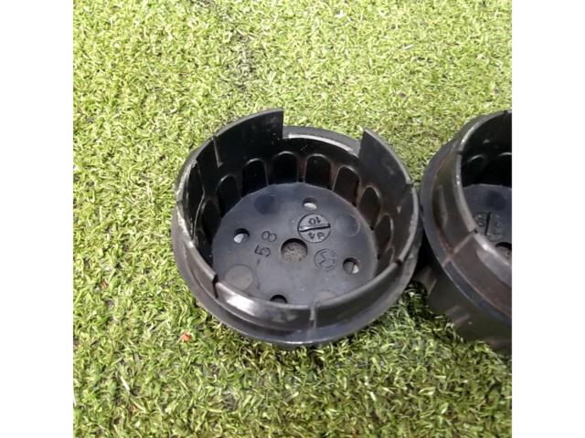 BRIDGESTONE  SPINTO 71 センターキャップ2個