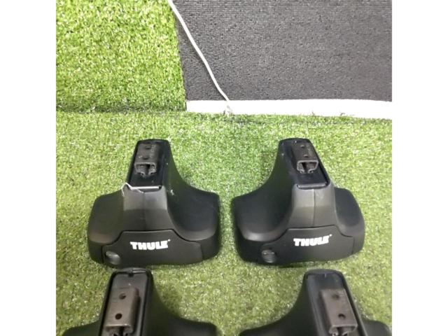THULE Rapid System 754 ノーマルルーフ車用ベースフット