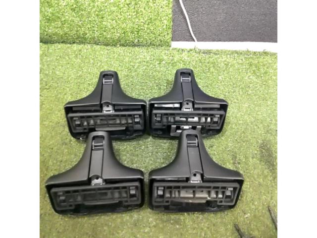THULE Rapid System 754 ノーマルルーフ車用ベースフット