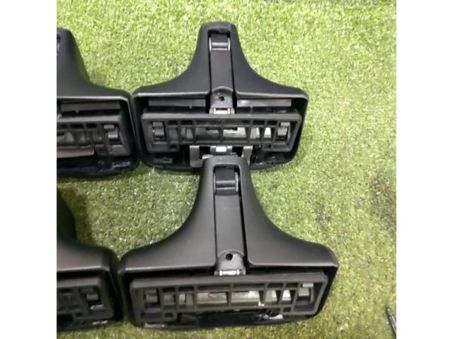 THULE Rapid System 754 ノーマルルーフ車用ベースフット