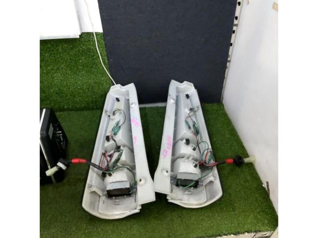 【ワゴンR/MH21･22S】メーカー不明 LEDテールレンズ