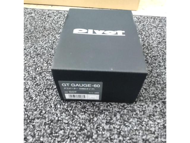 Pivot
GT-GAUGE
Sixty
Tachometer Φ60