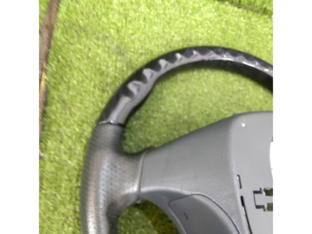 メーカー不明  ウッド×レザー コンビステアリング ガングリップタイプ ハイエース 200系 1/2型