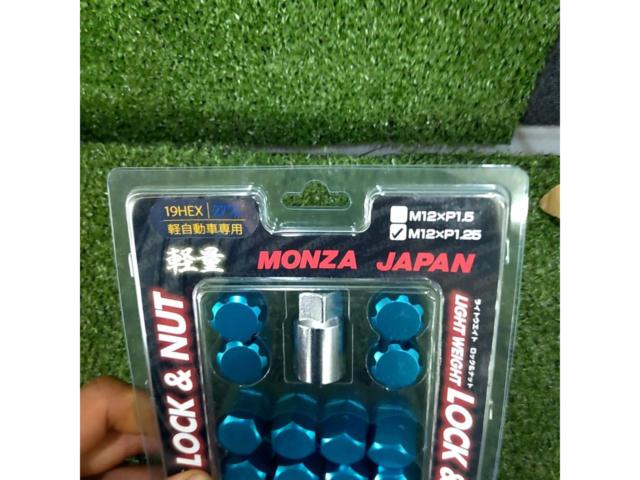 MONZA JAPAN 27mm軽量ジュラルミンロック&ナットセット(16個入り)【MRN-227BL】