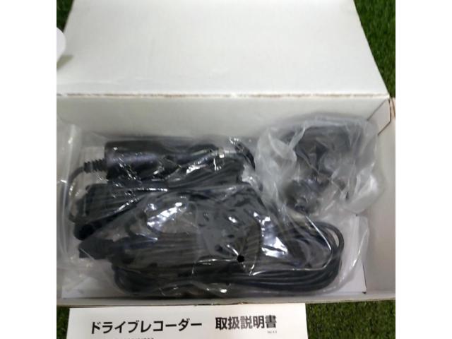 ゲオ 3カメラドライブレコーダー GRND-DR300AKJ503