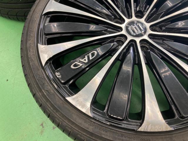 GARSON
D.A.D
VELUGA
+
YOKOHAMA
ECOS
ES 300
225 / 35R19
84W