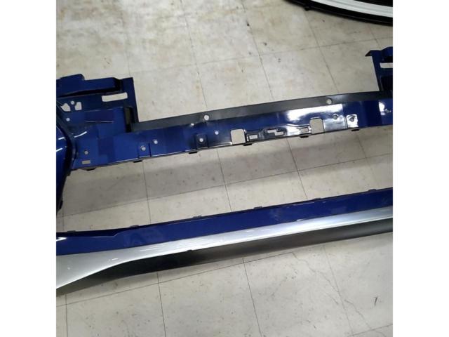 Nissan genuine
AUTECH
Front bumper
C28
Serena