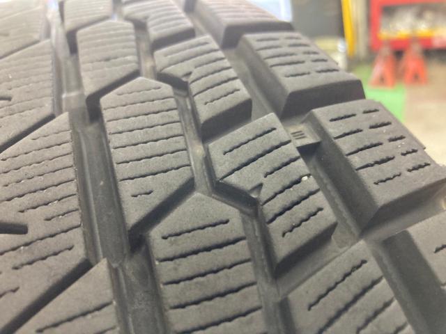 BADX
632
LOXARNY
ROCK
KELLY
MX-I
+
YOKOHAMA
iceGUARD
SUV
G075