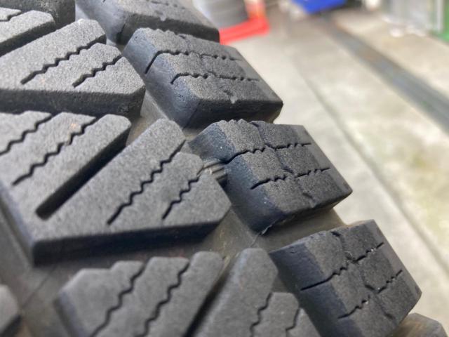 BIG WAYB-WIN 05 +BRIDGESTONE BLIZZAK DM-V3 225/65R17 102Q 4本セット