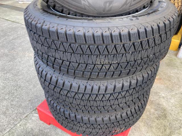 BIG WAYB-WIN 05 +BRIDGESTONE BLIZZAK DM-V3 225/65R17 102Q 4本セット