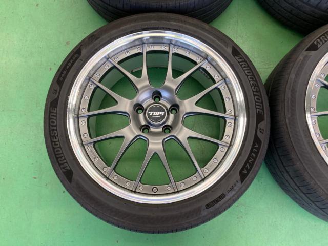 TWS EXlete 107M  + BRIDGESTONE ALENZA LX200 ENLITEN 245/45R20 103W