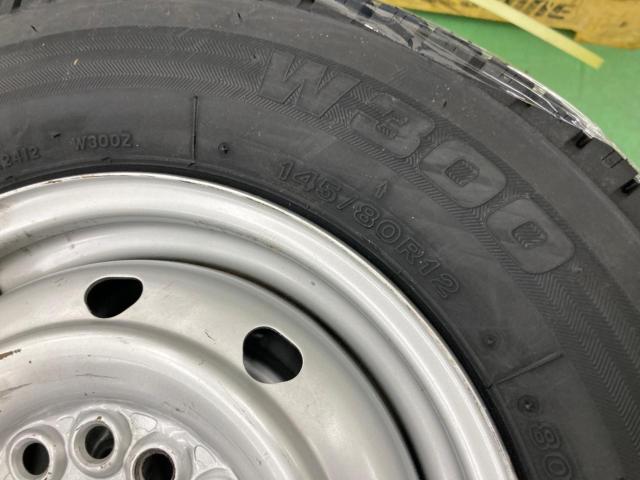 TOPY STEEL WHEELマルチP.C.D スチールホイール + BRIDGESTONE W300 145/80R12 80/78N LT