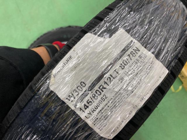 TOPY STEEL WHEELマルチP.C.D スチールホイール + BRIDGESTONE W300 145/80R12 80/78N LT