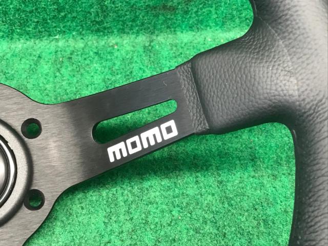 MOMO FULL SPEED/フルスピード BKレザー/BKスポーク BLACK TOP 328mm/90mm DEEP