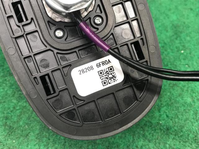日産 T32/エクストレイル 純正 シャークアンテナ 28208 6FR0A