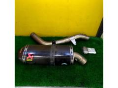 AKRAPOVIC
Slip-on muffler for CBR600RR/PC37