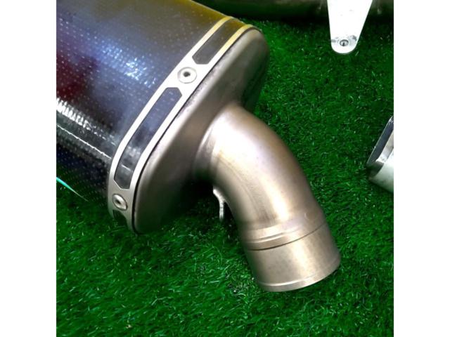 AKRAPOVIC
Slip-on muffler for CBR600RR/PC37