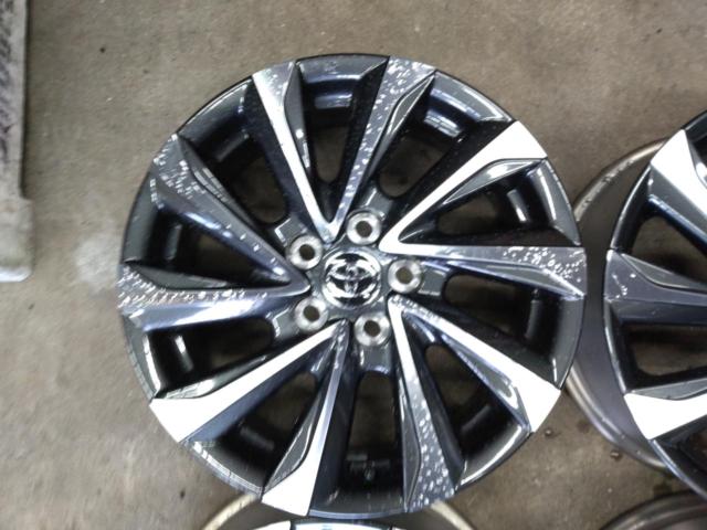 Toyota genuine
90 Series Noah/Voxy
S-Z grade genuine wheels