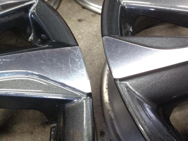 Toyota genuine
90 Series Noah/Voxy
S-Z grade genuine wheels