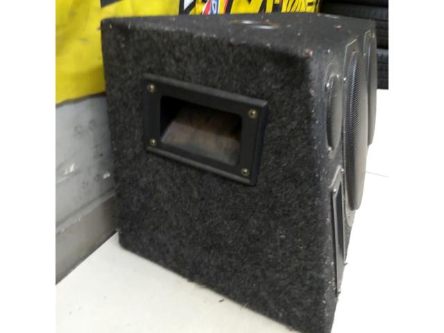 Future  BOX付きサブウーファー