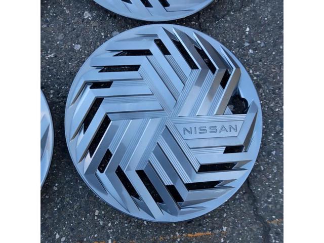 NISSAN
Note / E13
Genuine 16 inch wheel cap
4 sheets set