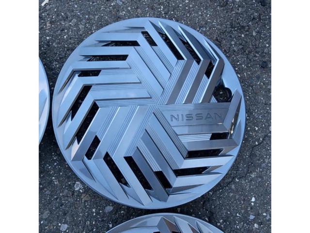 NISSAN
Note / E13
Genuine 16 inch wheel cap
4 sheets set