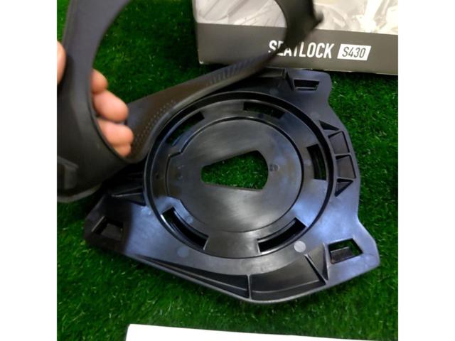 GIVI SEATLOCK S430 シートロックフランジ